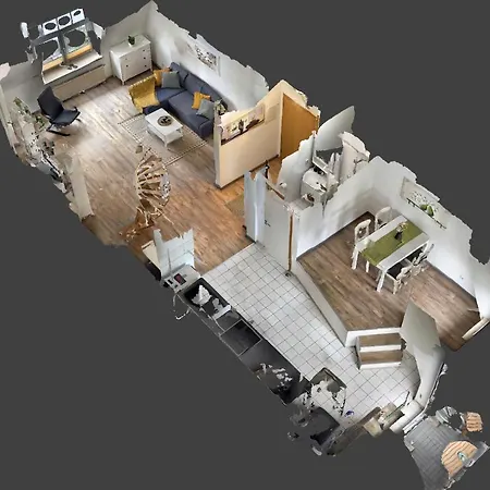 Wunderschoene Mit Balkon In